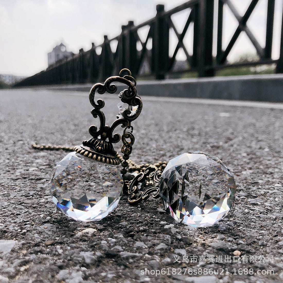 Wholesale Vintage Faceted Ball Green Bronze Bead Chain Sun Catcher Pendant